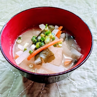 節約＊野菜の皮で、お味噌汁